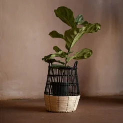 Natural Woven Black Rattan, Rope & Metal Basket - Foreside Home & Garden -Storage Store GUEST b58e4c5f 6267 487b 8cc1 2c32552b5302